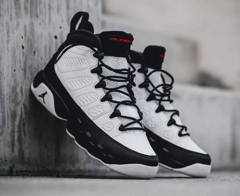 Air Jordan 9 OG Space Jam tilgjengelig