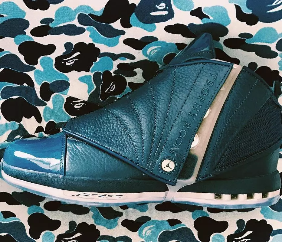 Номер French Blue Air Jordan 16 Trophy