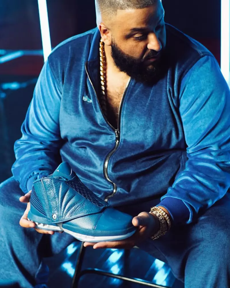 French Blue Air Jordan 16 Trophy Otağı