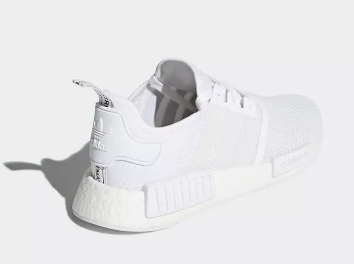 아디다스 NMD R1 화이트 CQ2411