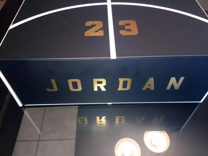 Air Jordan Kobe Bryant Packaging