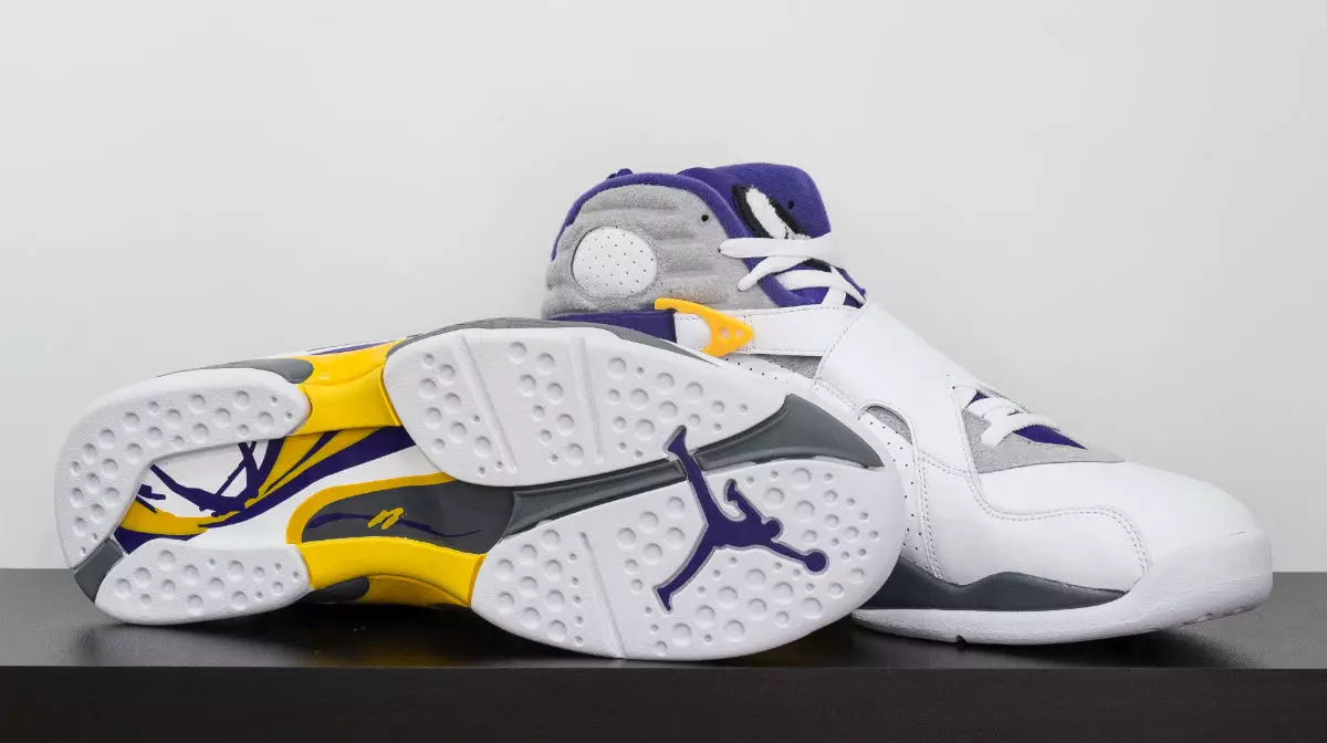 Air Jordan 8 Kobe Lakers màu trắng