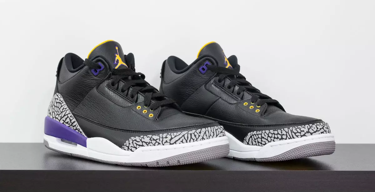 Air Jordan 3 Kobe Lakers Negru