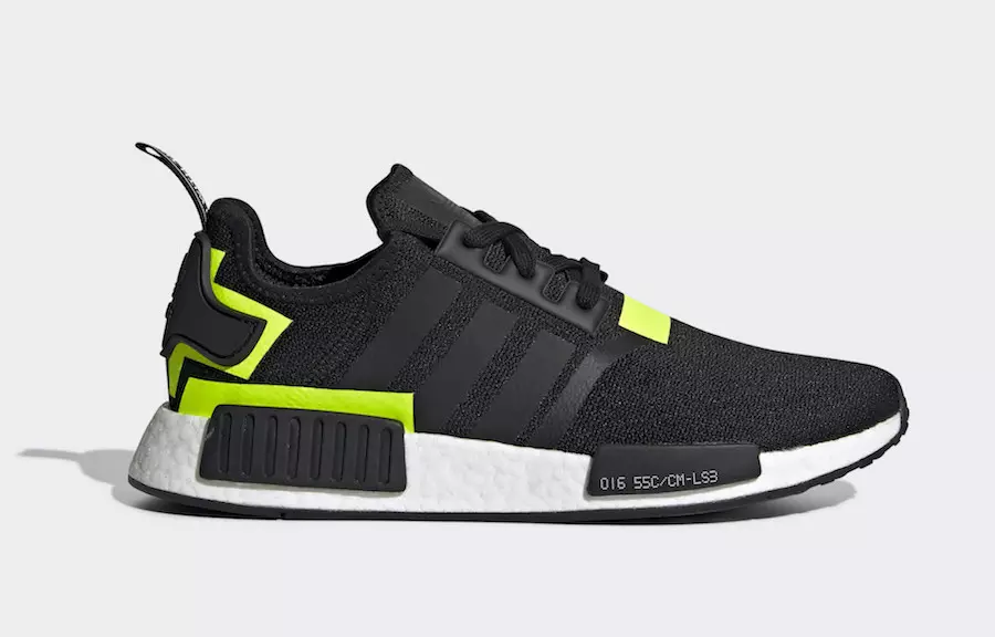 adidas NMD R1 გამოშვებული შავი და ვოლტში