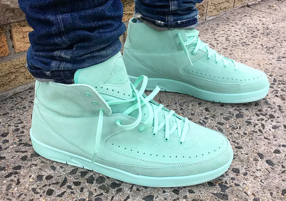 Дата выхода Air Jordan 2 Decon Thunder Blue