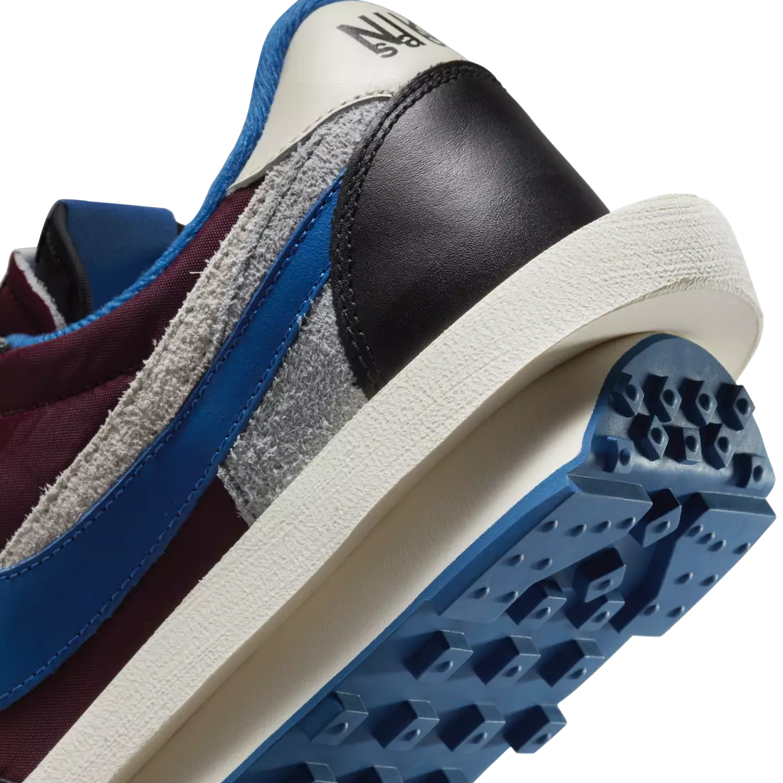 Прикриен Sacai Nike LDWaffle Night Maroon Team Royal DJ4877-600 Датум на издавање