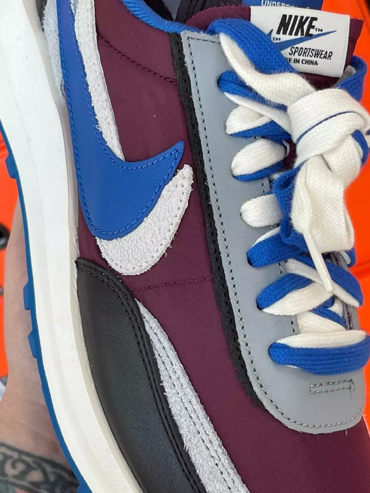 Data e lëshimit e fshehtë Sacai Nike LDWaffle Night Maroon DJ4877-600