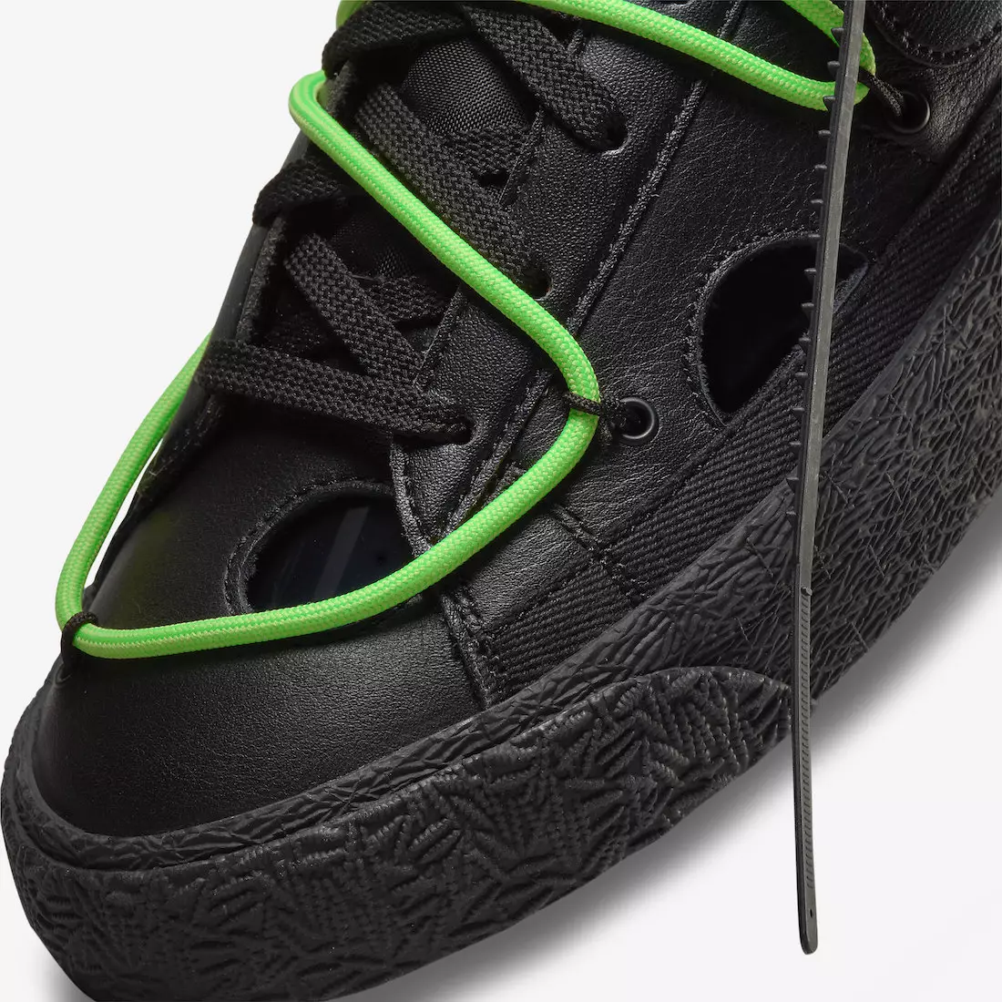 أبيض عاجي Nike Blazer Low Black Electro Green DH7863-001 تاريخ الإصدار