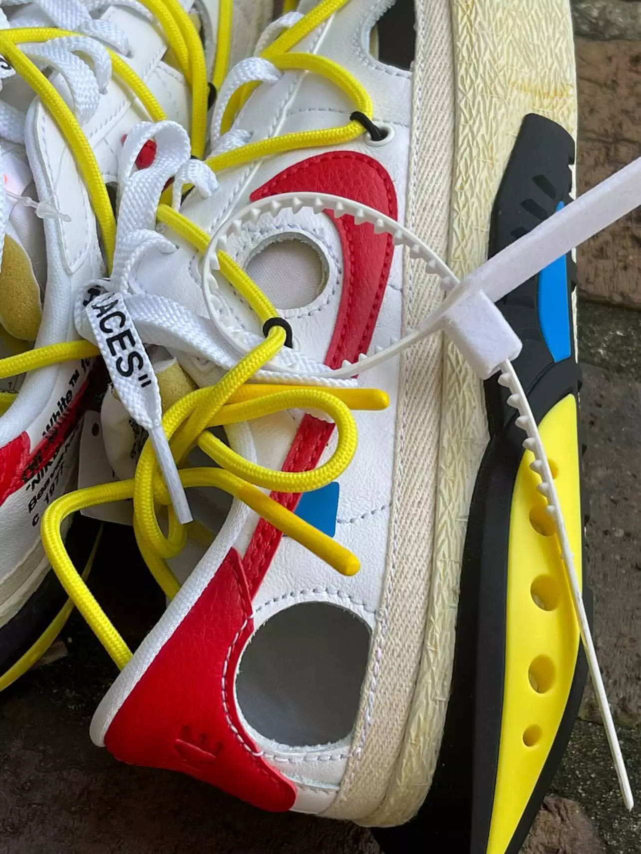 Off-White Nike Blazer Low White University Red DH7863-100 Tarehe ya Kutolewa