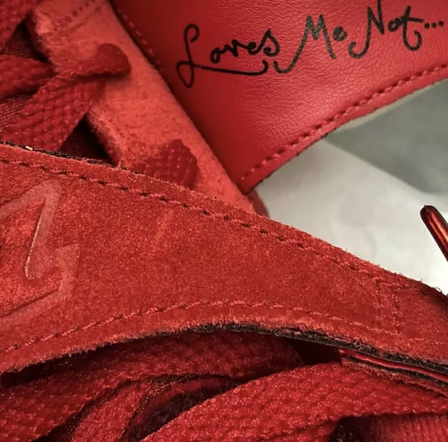 Air Jordan 8 VDay Červená ruža ma nemiluje