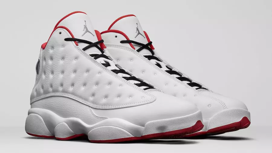 Air Jordan 13 Sejarah Penerbangan