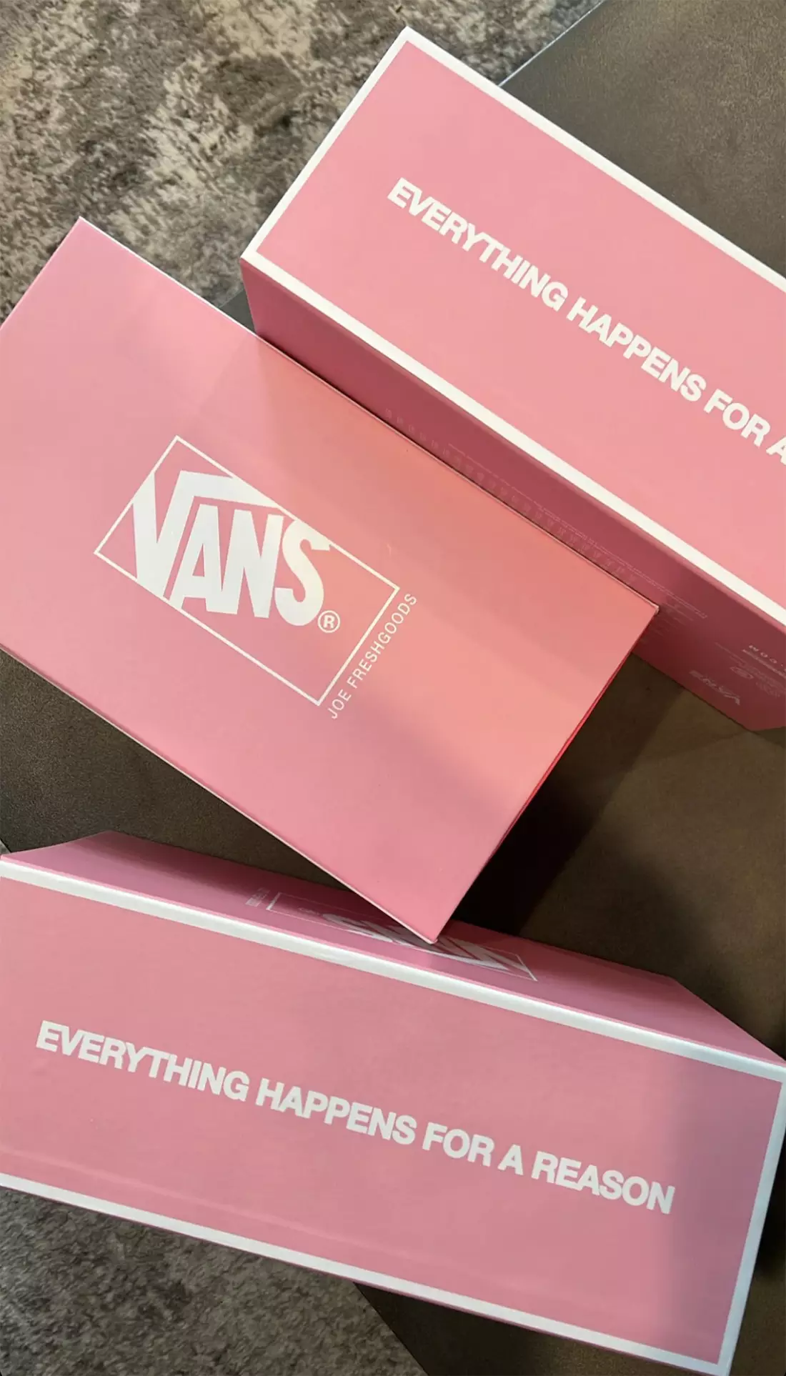 Joe Freshgoods Vans Ngày phát hành