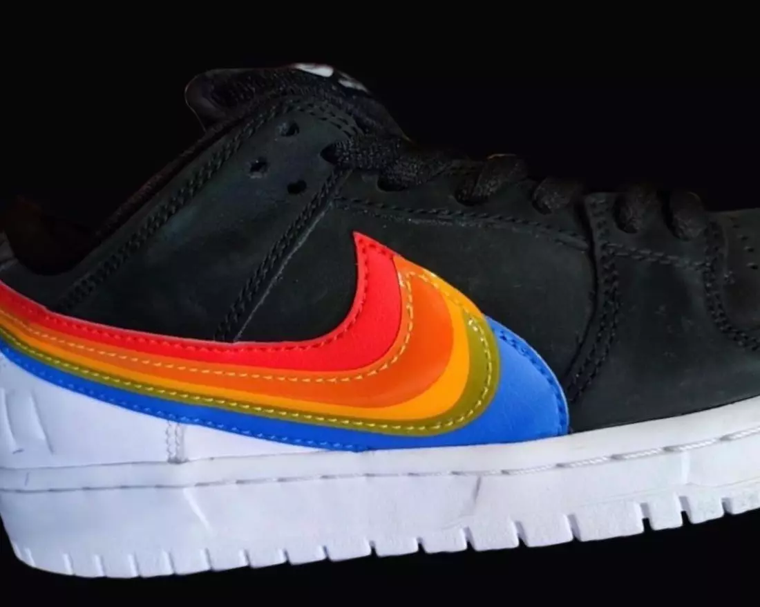 Polaroid Nike SB Dunk alacsony megjelenési dátum