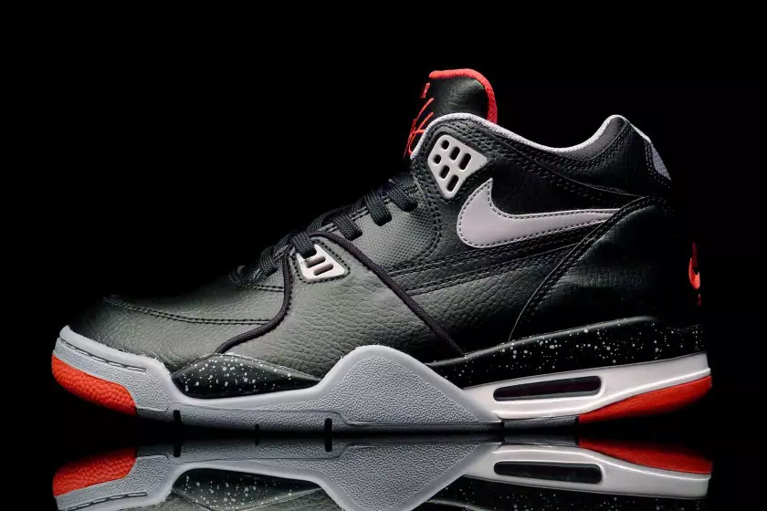 Nike Air Flight 89 Schwarz Zement gezüchtet