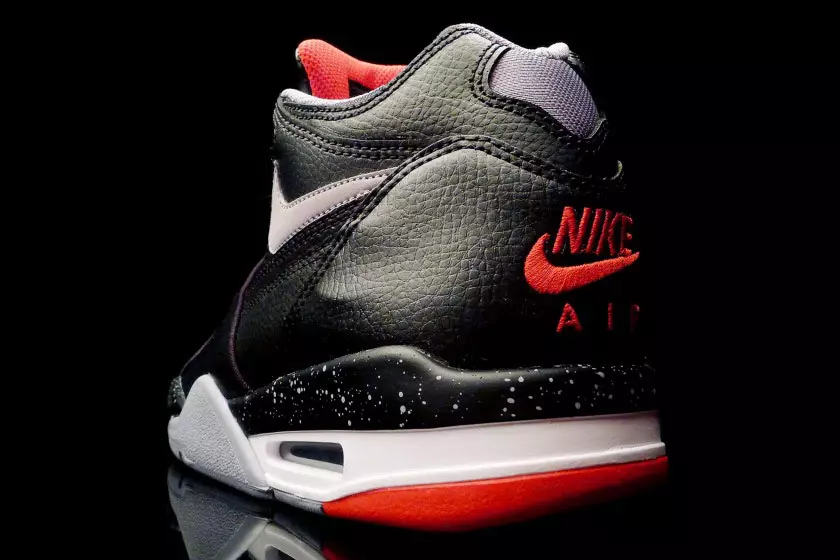 Nike Air Flight 89 Póraithe Stroighne Dubh