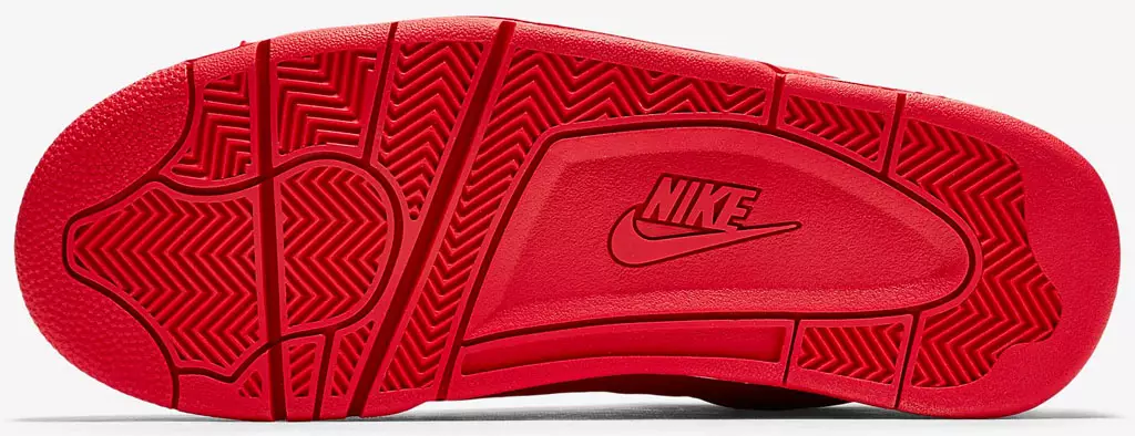 Донишгоҳи Nike Flight Squad Red Октябр