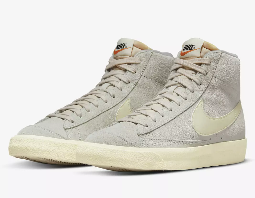 Nike Blazer Mid '77 Premium Vintage Nusu Bone Nazi Maziwa ya Kijivu Kati DM0178-001 Tarehe ya Kutolewa