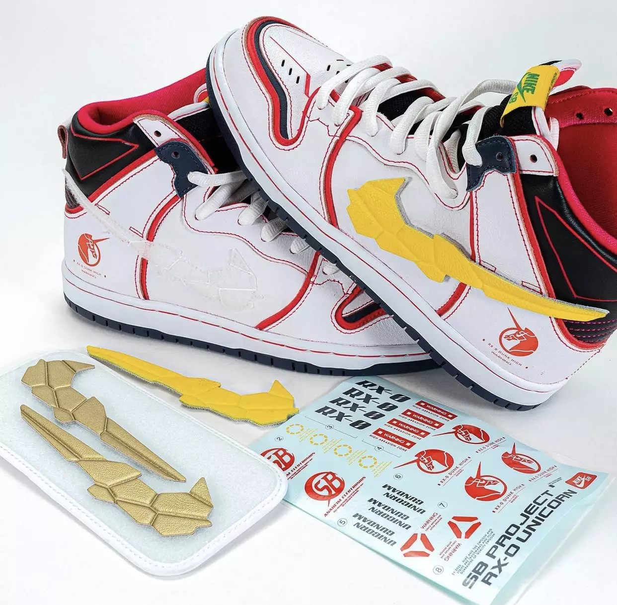 Gundam Nike SB Dunk High DH7717-100 izlaišanas datums