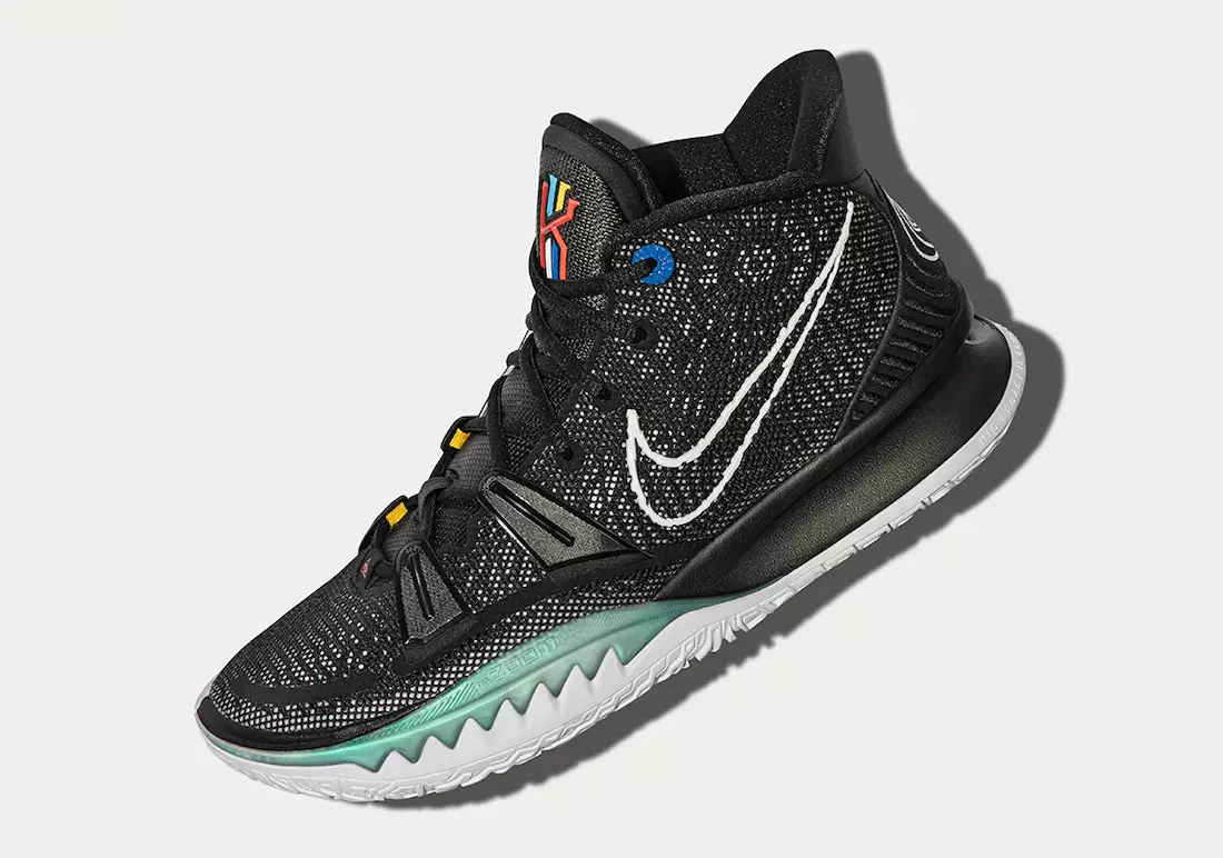 Data de lançamento do Nike Kyrie 7 BK Preto