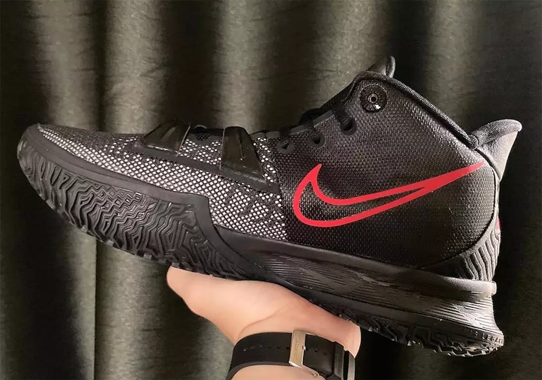 Data de llançament de Nike Kyrie 7 Negre Vermell