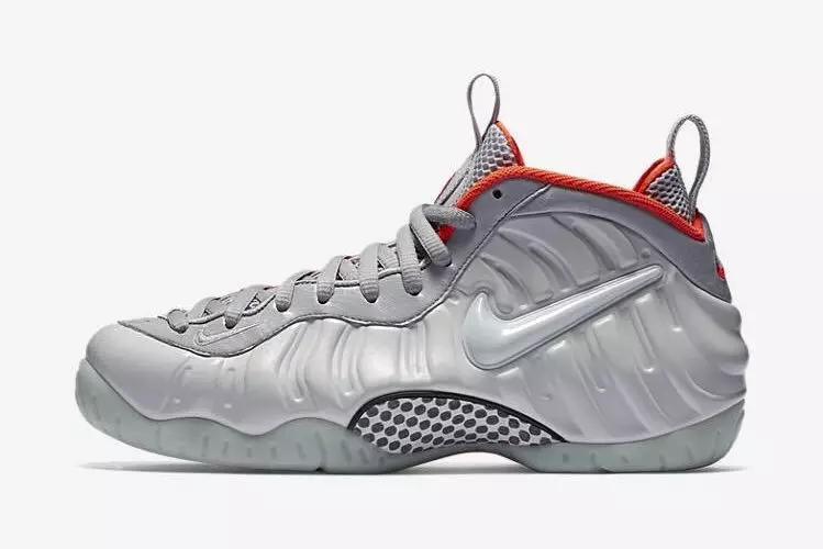 Nike SNKRS Foamposite Restock