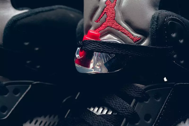 Air Jordan 5 OG Metallic Black Огненно-красный