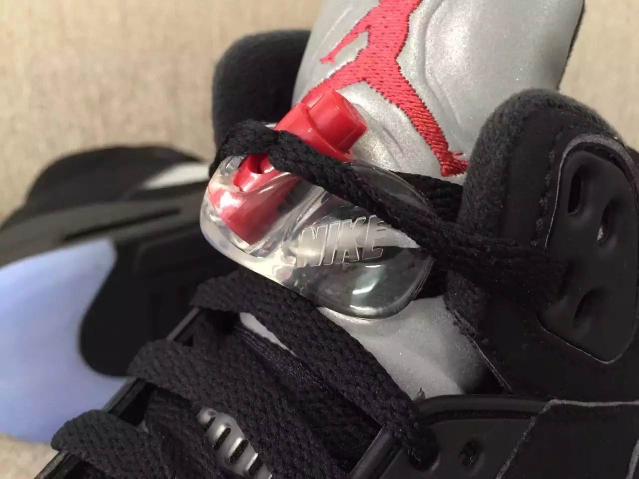 2016 Air Jordan 5 OG שחור מתכתי