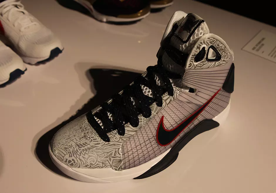 Útgáfudagur Nike Hyperdunk United We Rise 2016