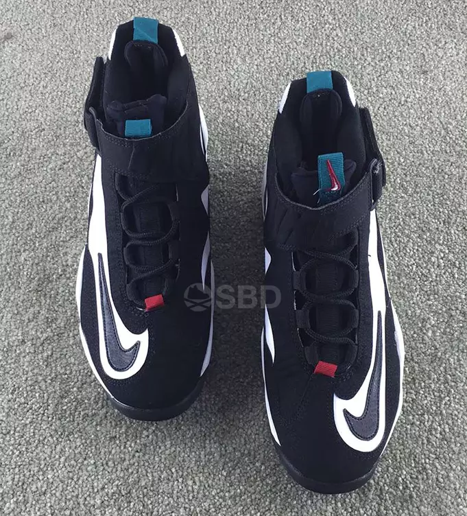 Nike Air Griffey Max 1 שחור לבן