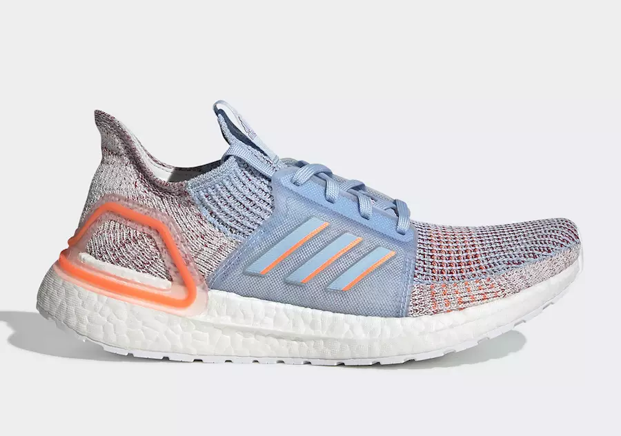 adidas Ultra Boost 2019 koji se pojavljuje u Glow Blue i Coral boji