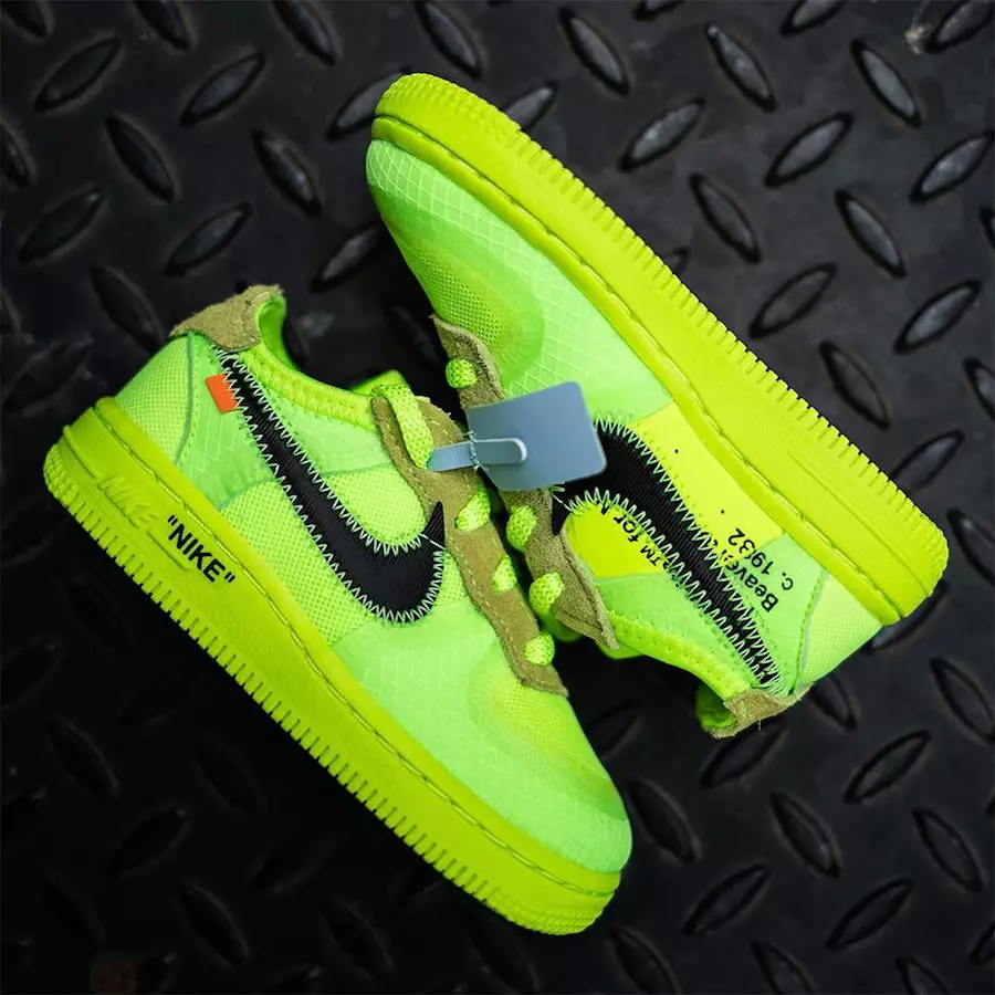 Luonnonvalkoinen Nike Air Force 1 Volt Toddler Julkaisupäivä