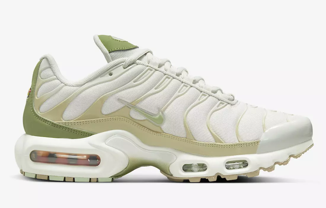 Nike Air Max Plus White Olive DX8954-001 Udgivelsesdato