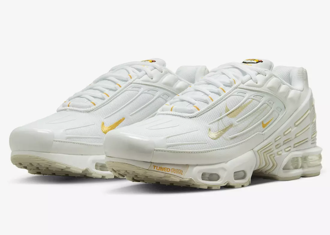 Šis „Nike Air Max Plus 3“ yra su keliais paryškinimais ir geltonais akcentais