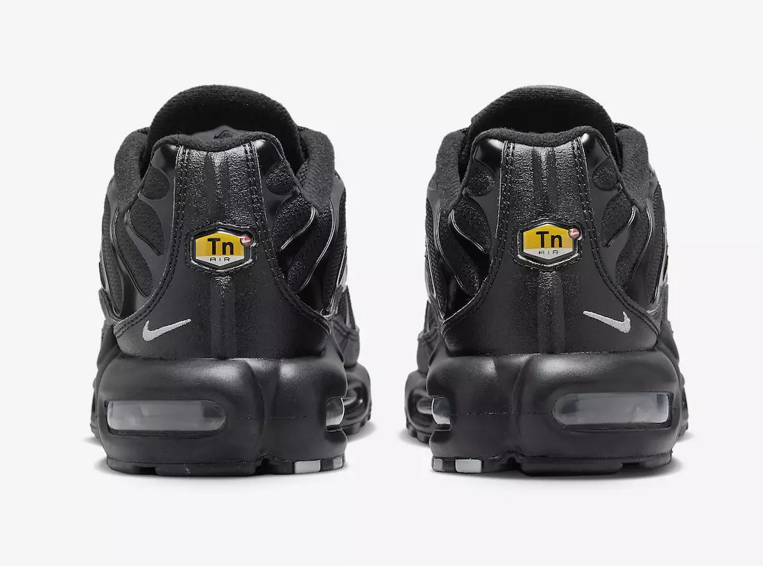 Nike Air Max Plus Black Silver DX8971-001 Julkaisupäivä