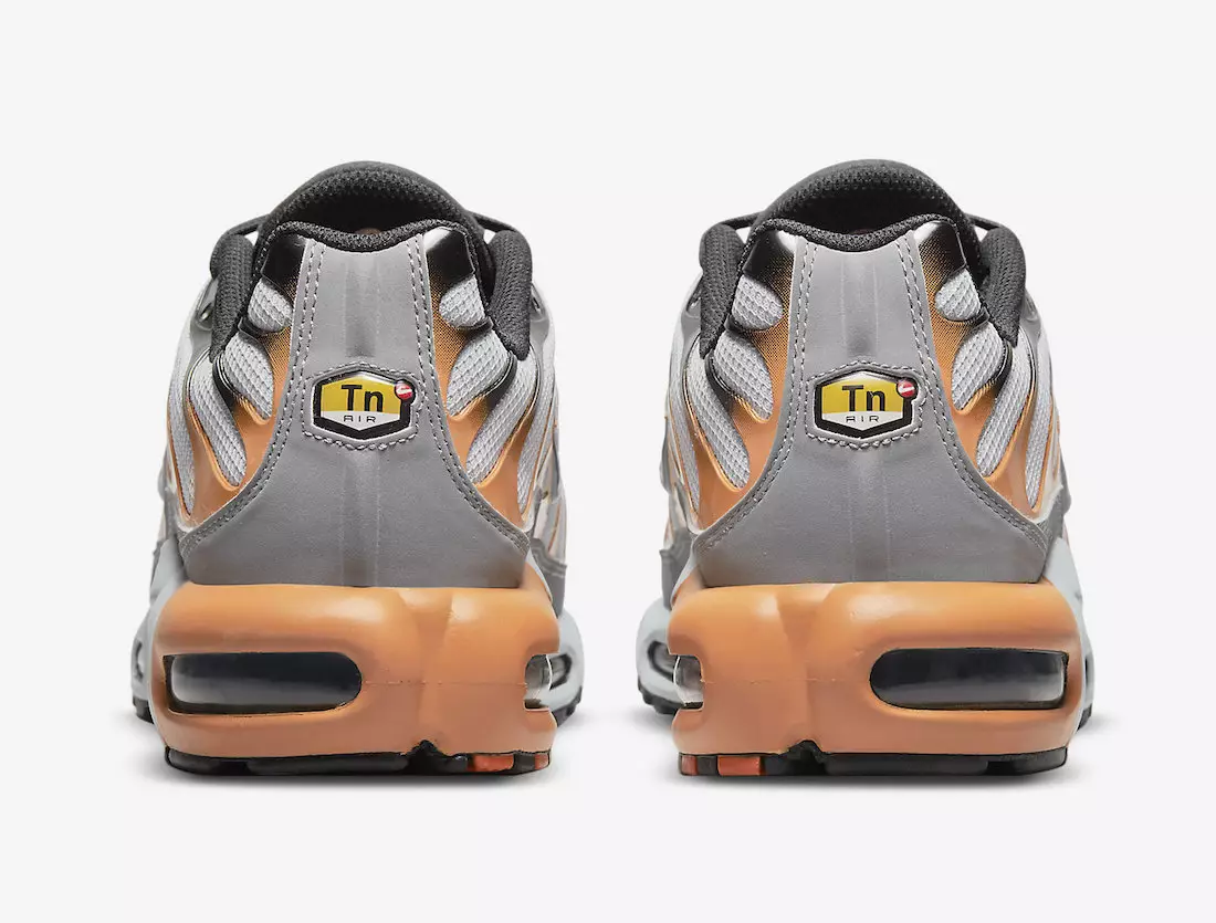 Дата выхода Nike Air Max Plus Grey Black Orange DM0032-001