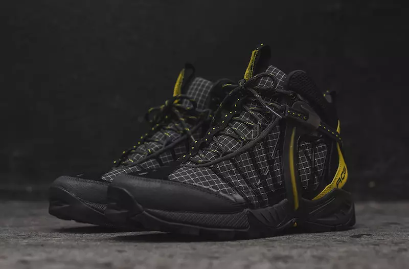 Nike ACG Air Zoom Tallac Lite OG