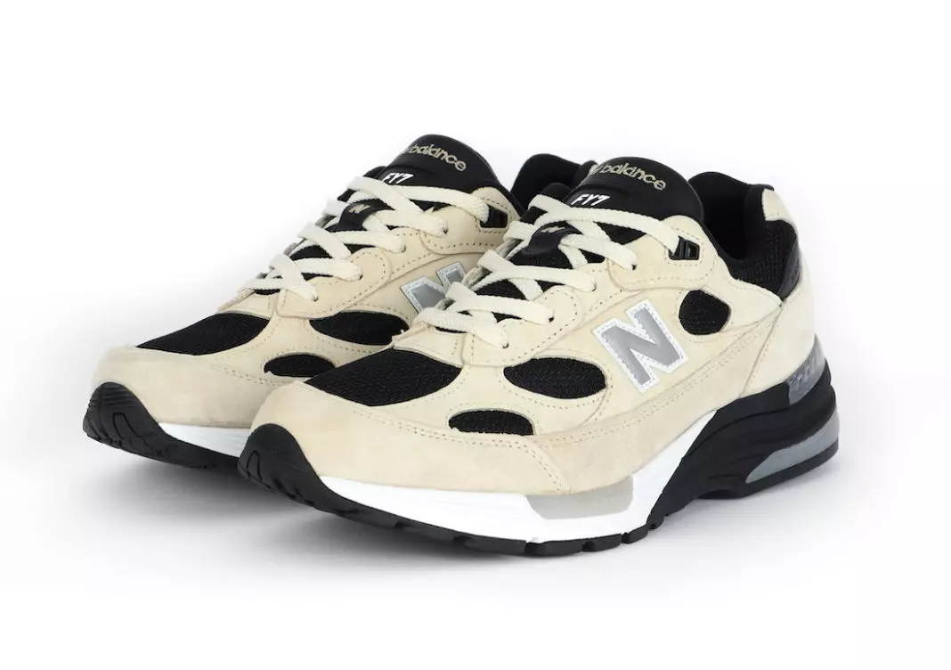 Studio FY7 New Balance 992 Шығарылым күні бағасы