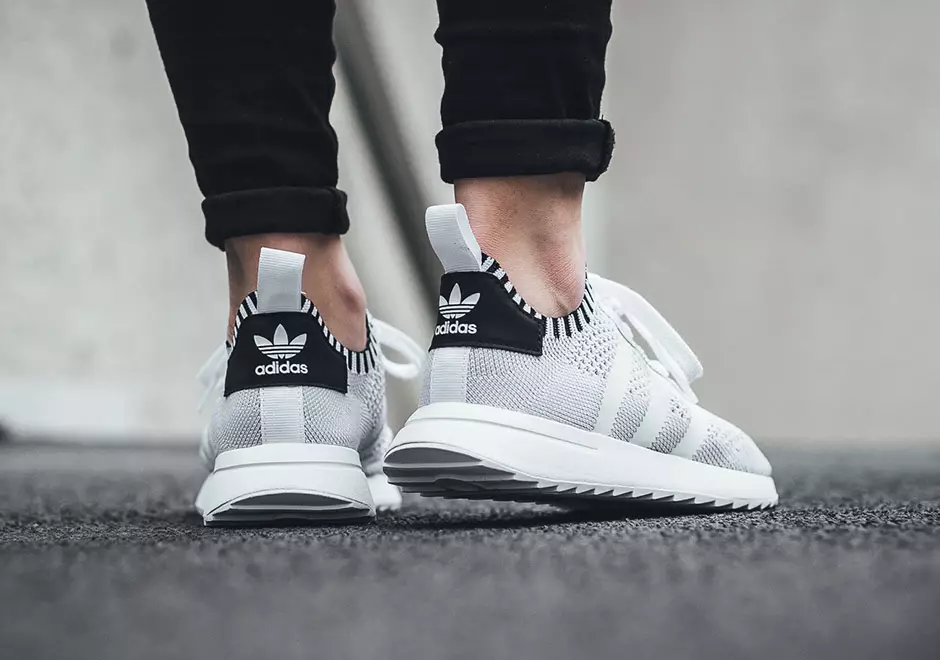 adidas Flashback Primeknit Femme Noir Blanche