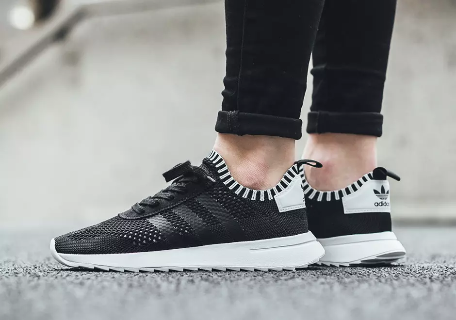 adidas Flashback Primeknit Femme Noir Blanche