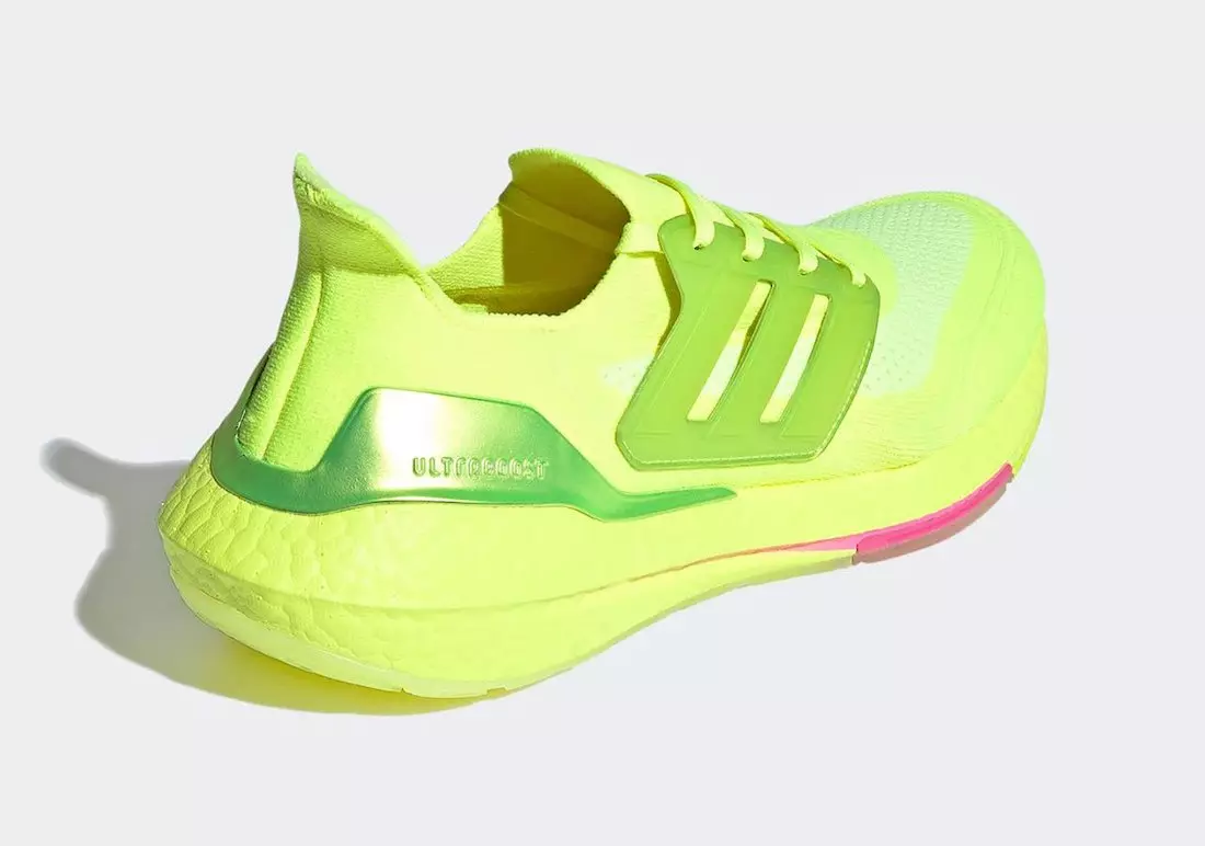 adidas Ultra Boost 2021 Solar Yellow FY0848 Data di rilascio