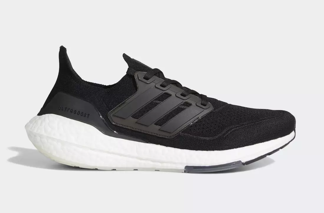 adidas Ultra Boost 2021 OG'de Piyasaya Sürülüyor