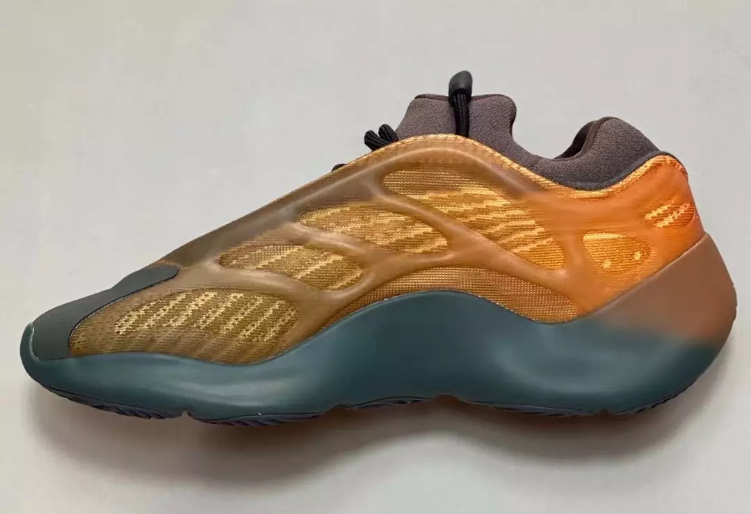 adidas Yeezy 700 V3 Copper Fade Buraxılış Tarixi Qiyməti