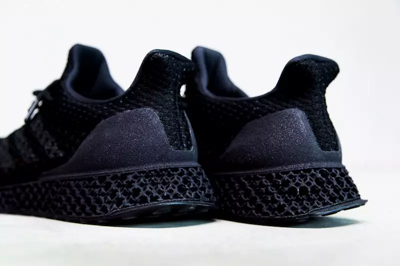 Trojitý čierny adidas Futurecraft 3D