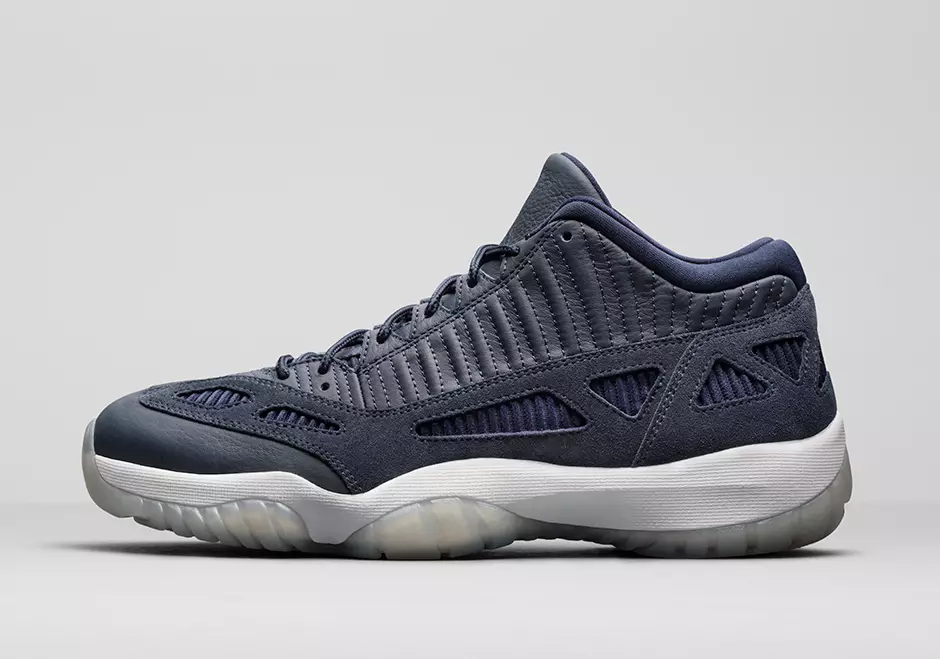 Air Jordan 11 Low IE Midnight Navy Utgivelsesdato