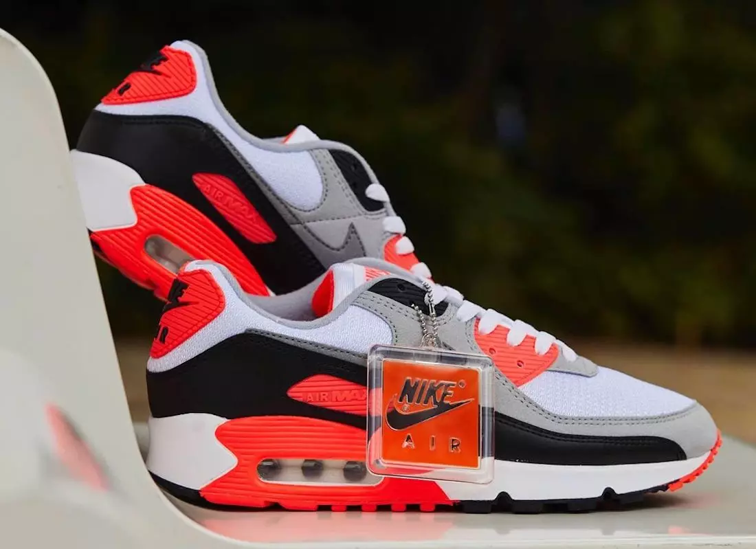 Nike Air Max 90 infraraudonųjų spindulių išleidimo data CT1685-100