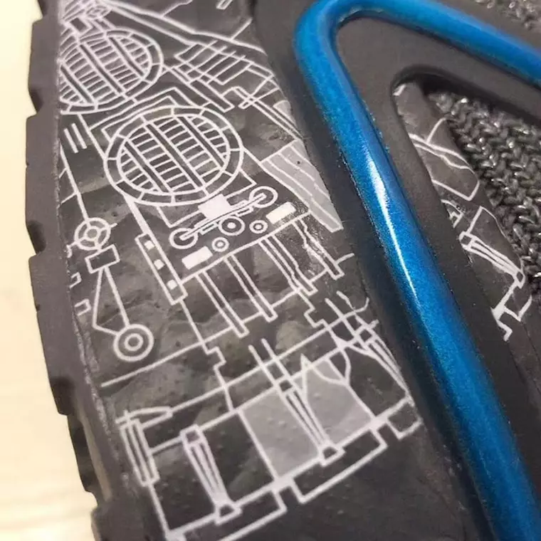 Star Wars adidas Ultra Boost 2019 Millennium Falcon תאריך שחרור