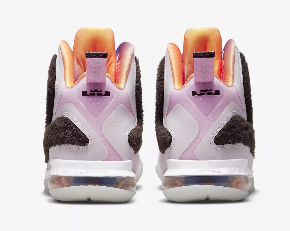 Nike LeBron 9 Regal Pink DJ3908-600 худалдаанд гарсан огноо