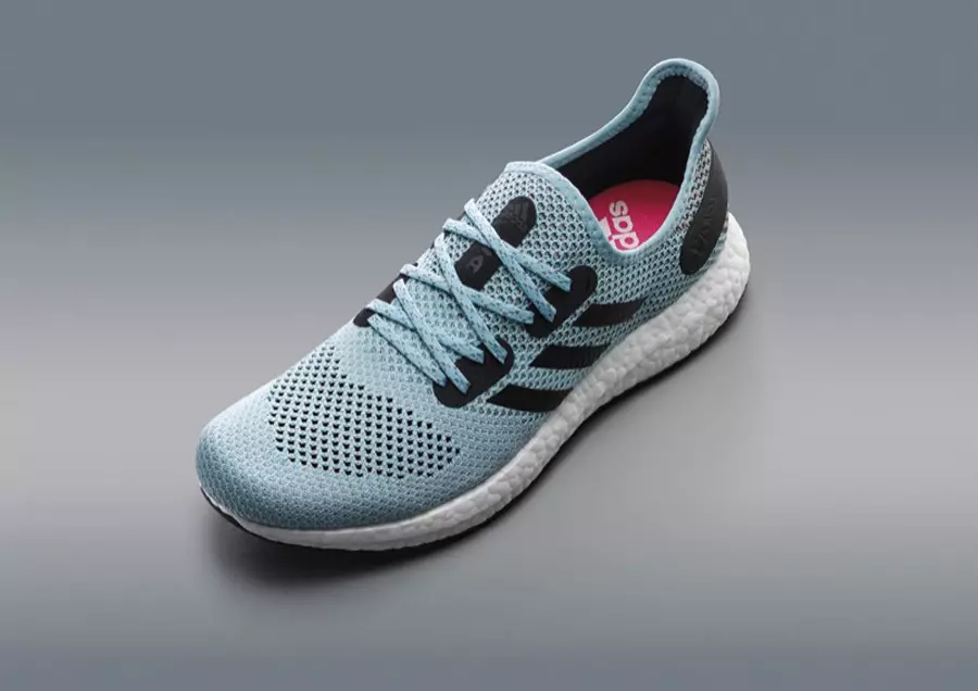 Дата выпуску Parley adidas AM4LA