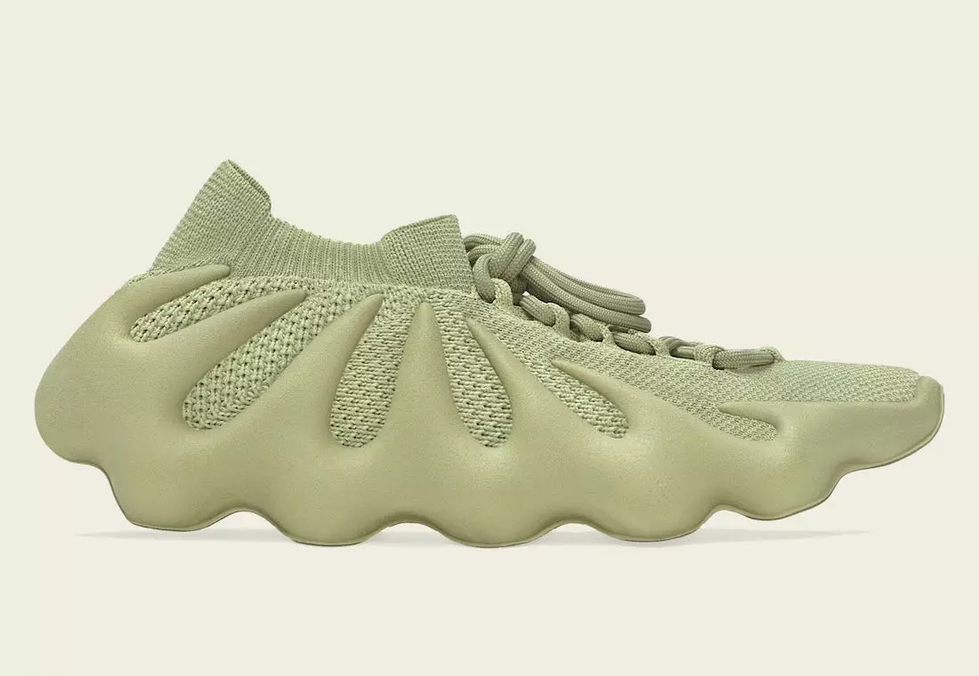 Grianghraif Oifigiúla den adidas Yeezy 450