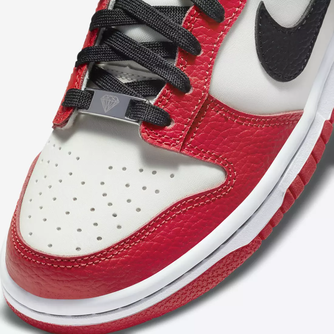 NBA Nike Dunk Low EMB Chicago GS DO6288-100 תאריך שחרור